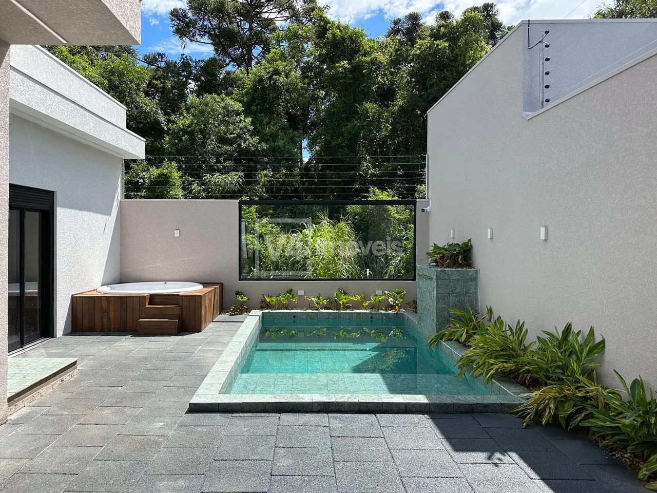 Casa à venda no bairro Tropical III, CASCAVEL - PR
