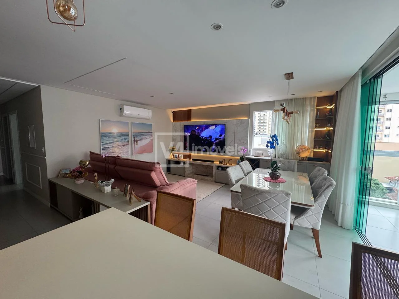Apartamento à venda no Edificio Villarrica, Meia Praia, ITAPEMA - SC