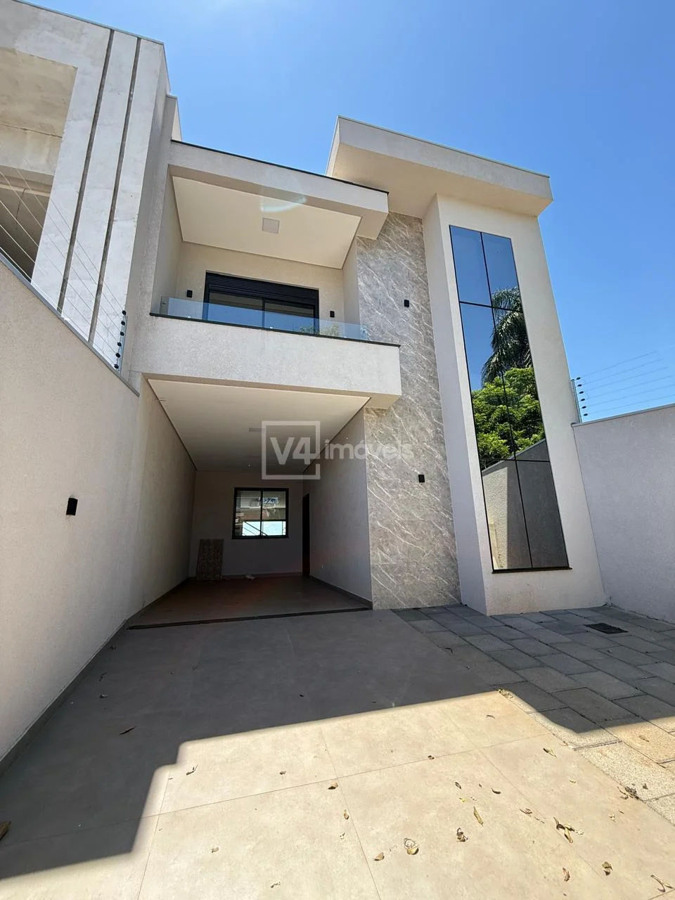 Triplex à venda no bairro Maria Luiza, CASCAVEL - PR