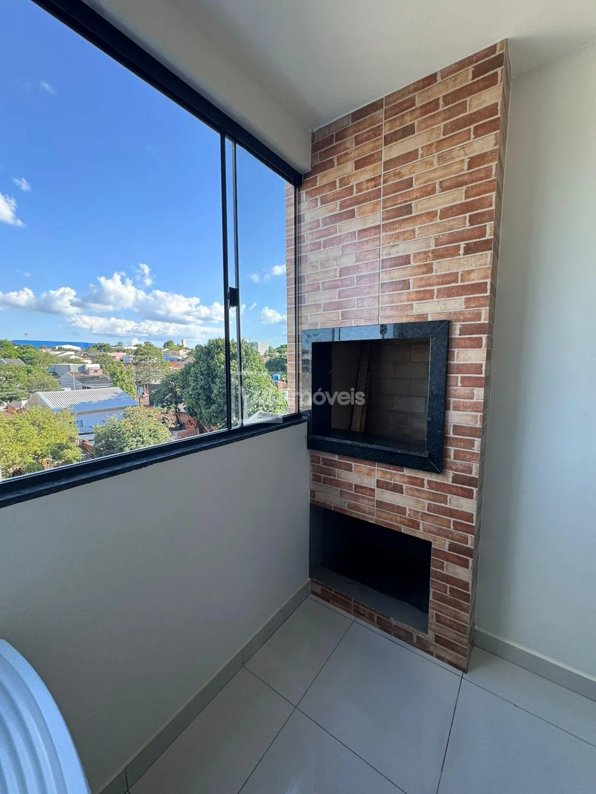 Apartamento à venda no bairro Esmeralda, CASCAVEL - PR.