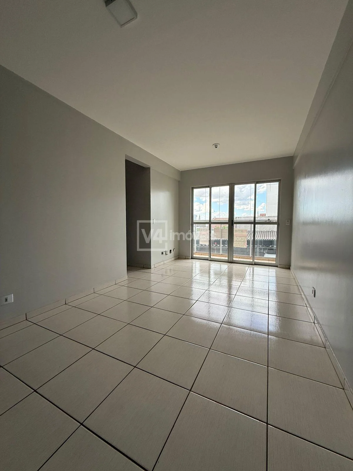 Apartamento com 3 dormitórios à venda,74.92 m², Pacaembu, CASCAVEL - PR