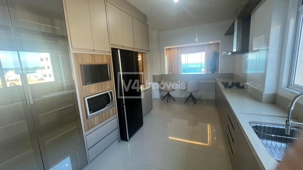 Apartamento à venda, Meia Praia, ITAPEMA - SC