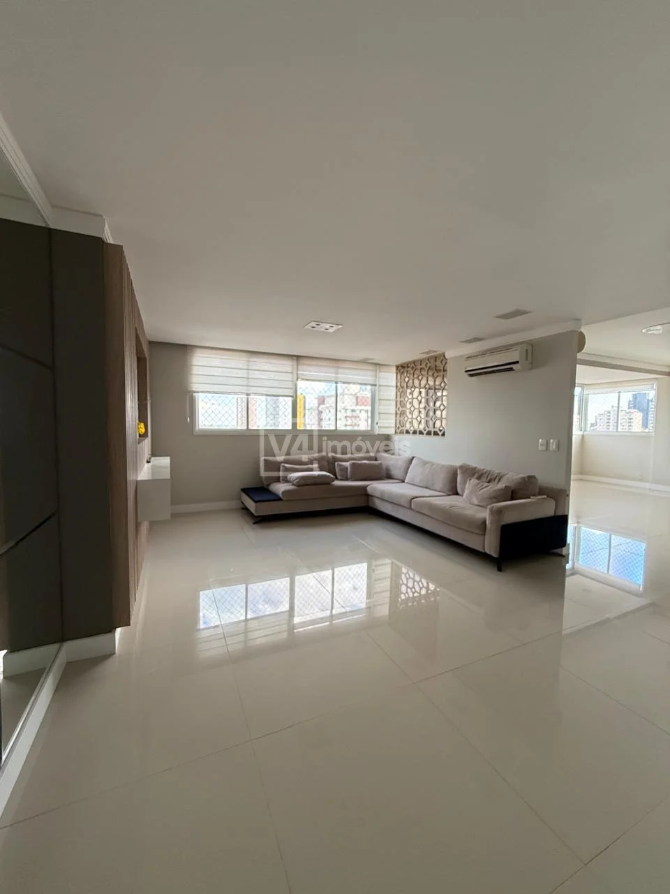 Apartamento Duplex à venda no Edifício Valentina no Centro, CASCAVEL - PR
