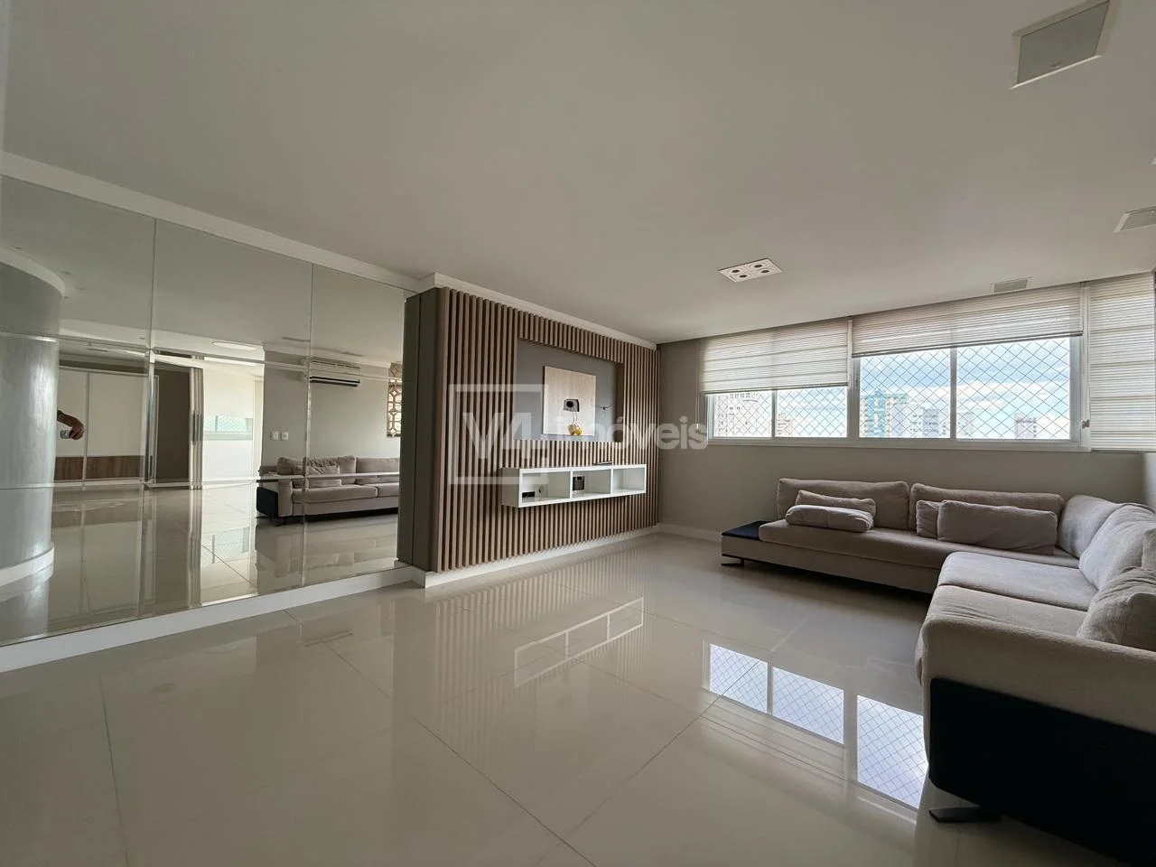 Apartamento Duplex à venda no Edifício Valentina no Centro, CASCAVEL - PR