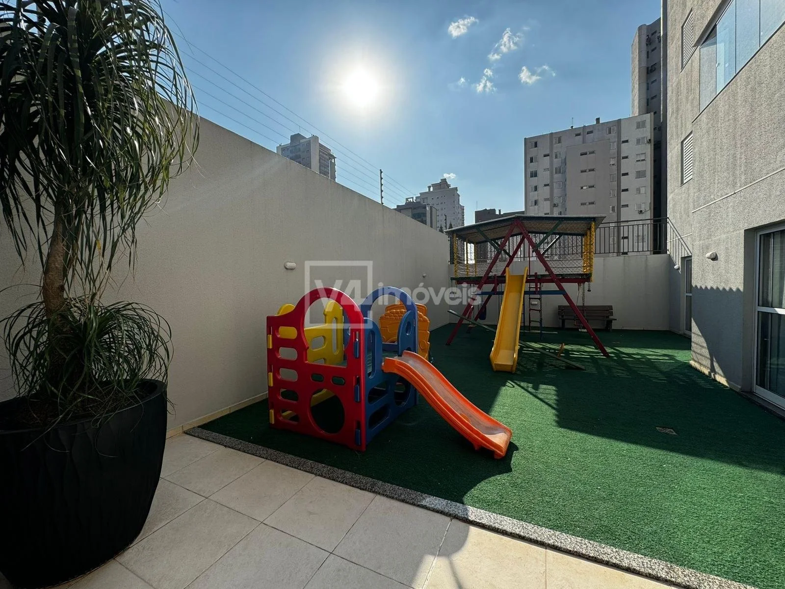Apartamento à venda no Edifício Armando Rezende no Centro, CASCAVEL - PR