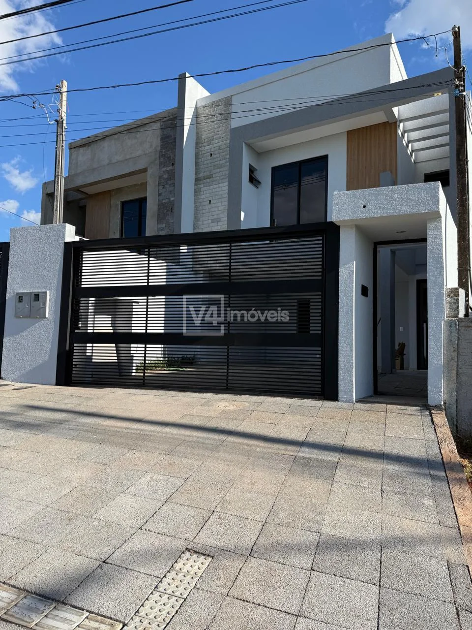 Sobrado à venda no Bairro Coqueiral, CASCAVEL - PR