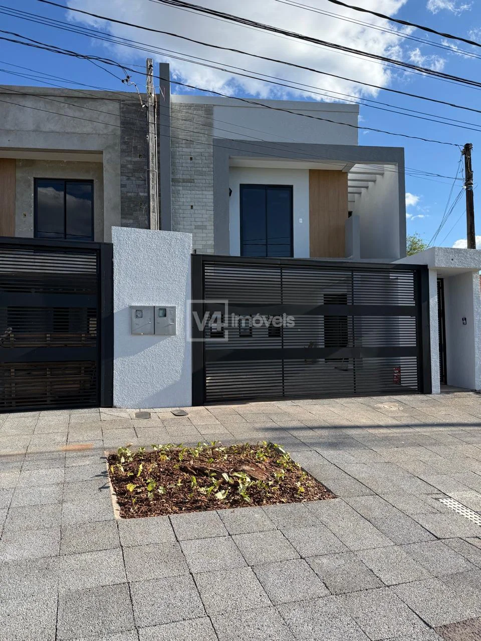 Sobrado à venda no Bairro Coqueiral, CASCAVEL - PR