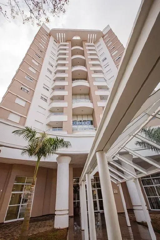 Apartamento à venda em Centro, Cascavel