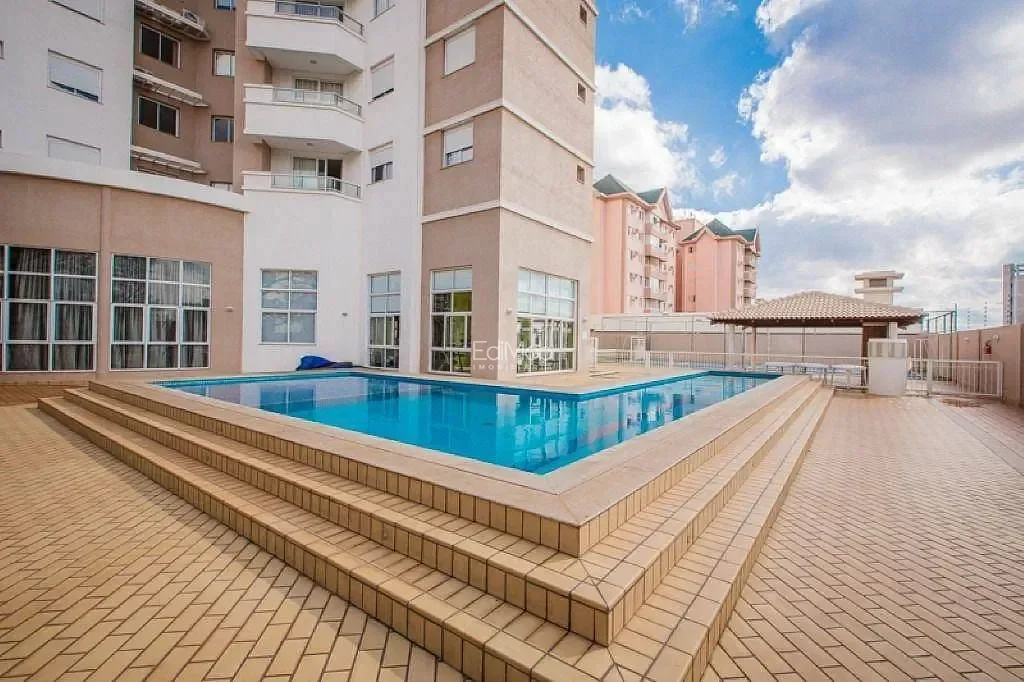Apartamento à venda em Centro, Cascavel