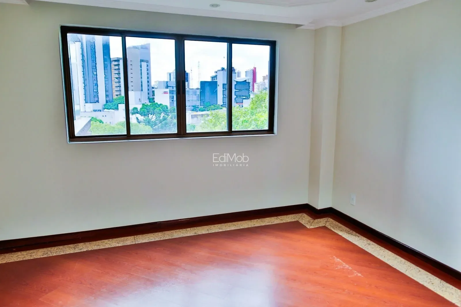 Apartamento à venda em Centro, Cascavel