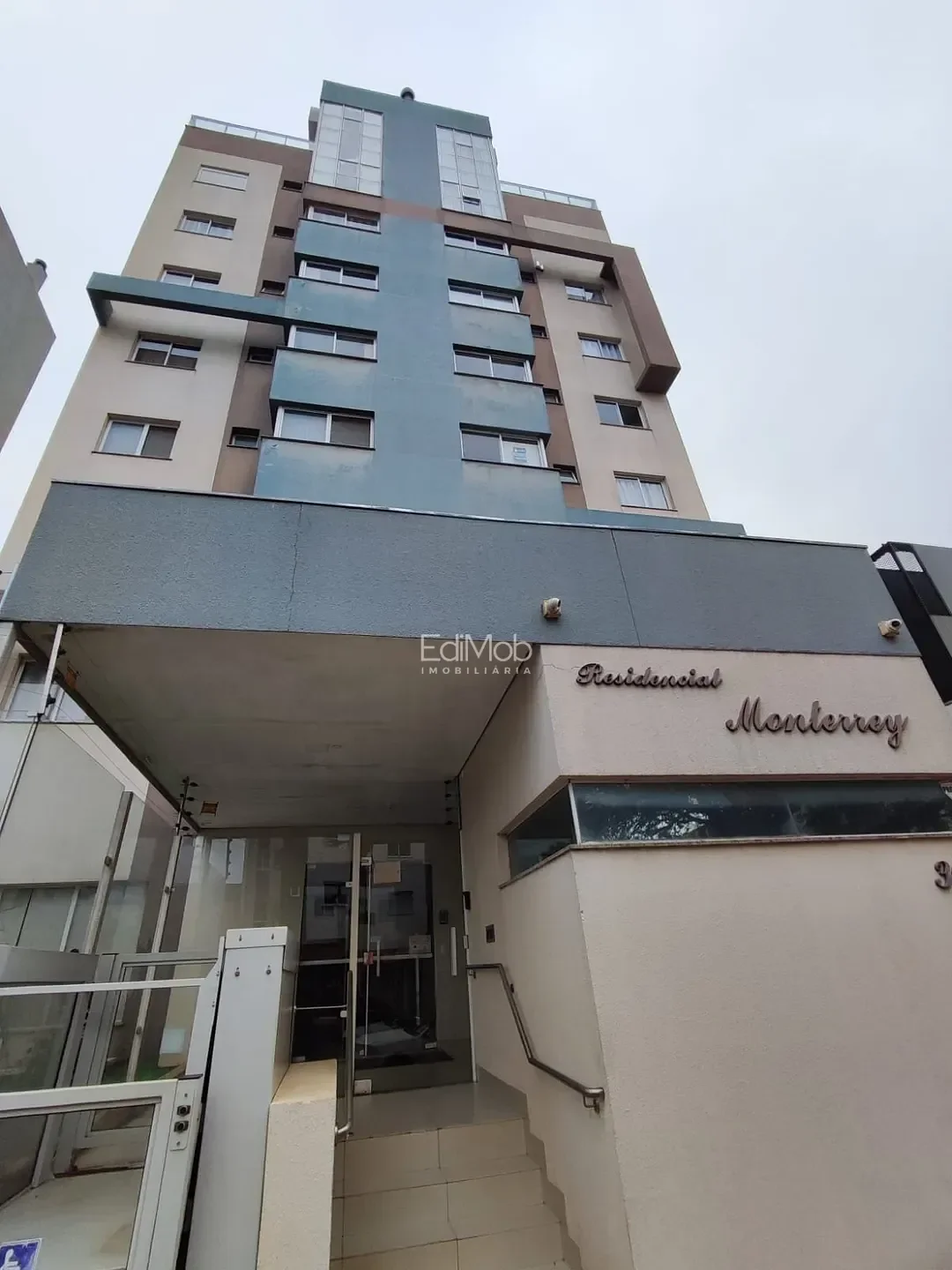 Apartamento à venda em Centro, Cascavel