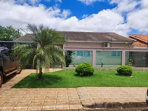 Casa à venda em Nova York, Cascavel