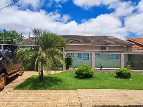 Casa à venda em Nova York, Cascavel