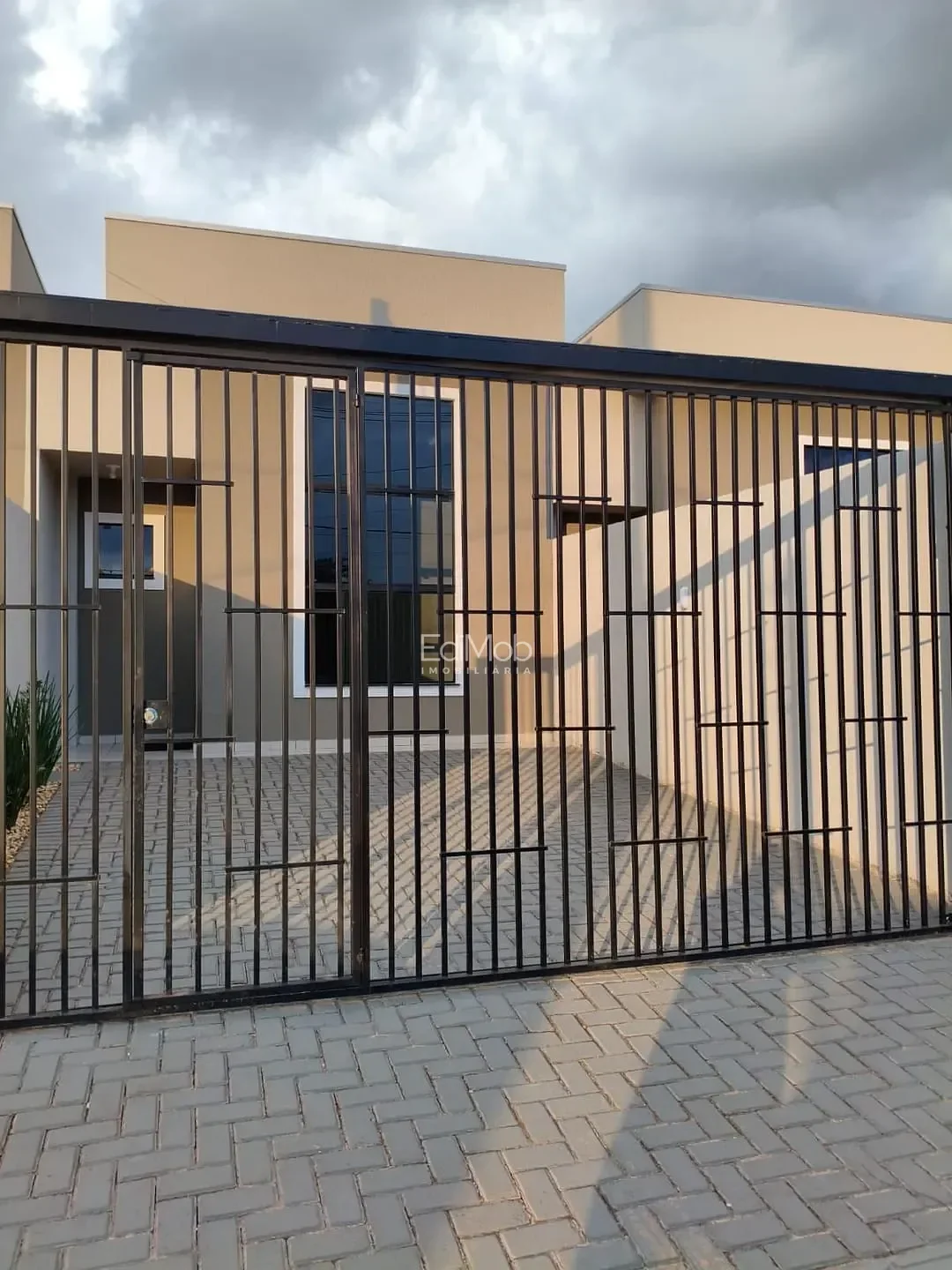 Casa à venda em Loteamento VR, Santa Tereza do Oeste