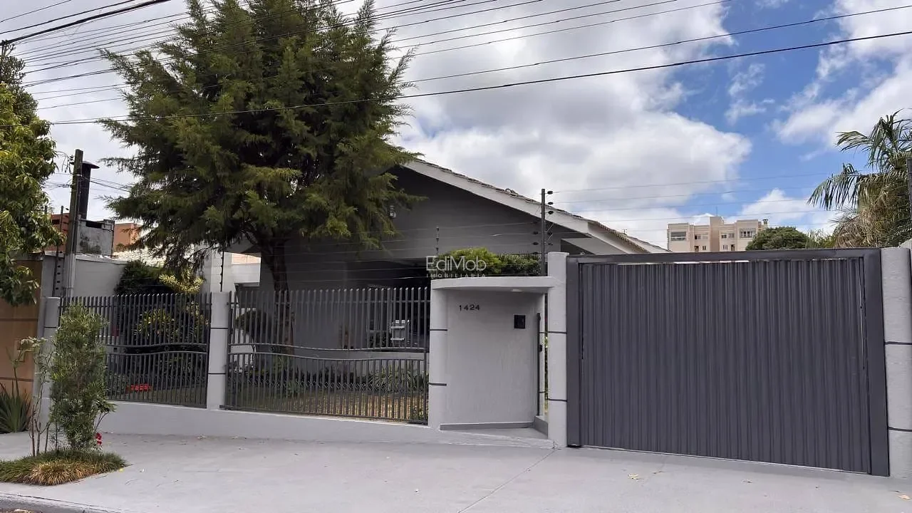 Casa à venda em Centro, Cascavel