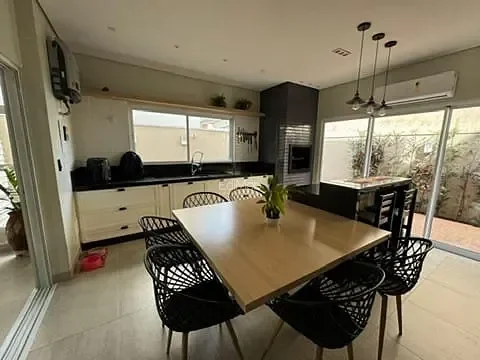 Sobrado à venda em Fag, Cascavel