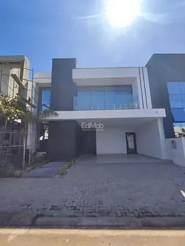 Sobrado à venda em Fag, Cascavel