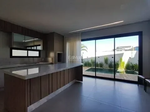 Sobrado à venda em Fag, Cascavel