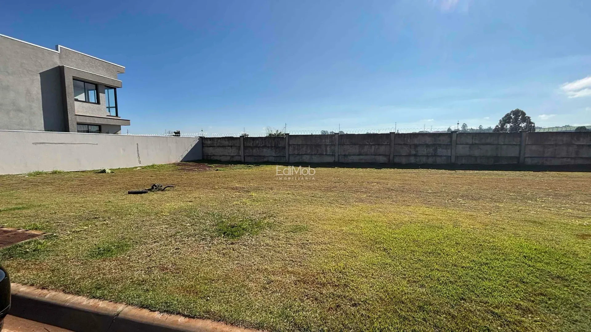 Terreno à venda em Cancelli, Cascavel