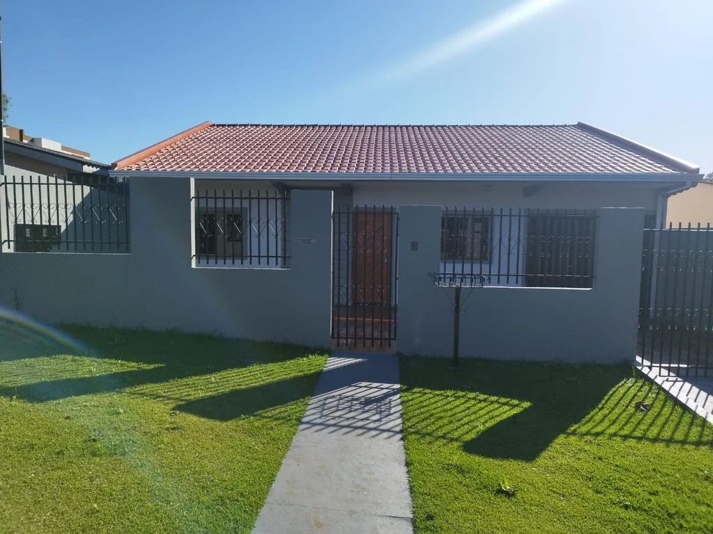 Casa a Venda - Rua Alcir da Motta - Claudete