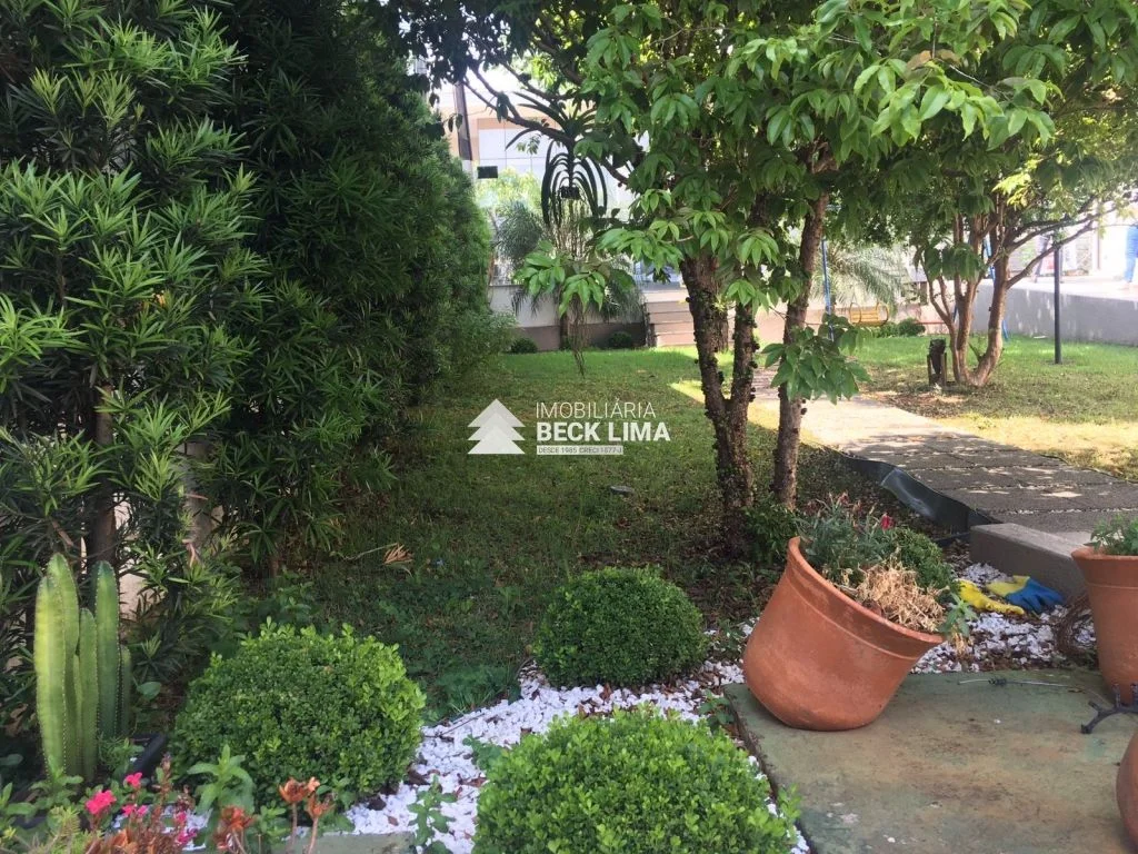 Casa Comercial a Venda - Rua Antonina - Centro
