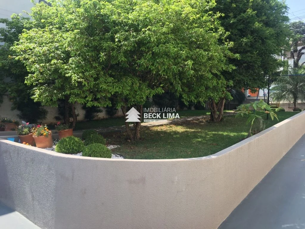 Casa Comercial a Venda - Rua Antonina - Centro