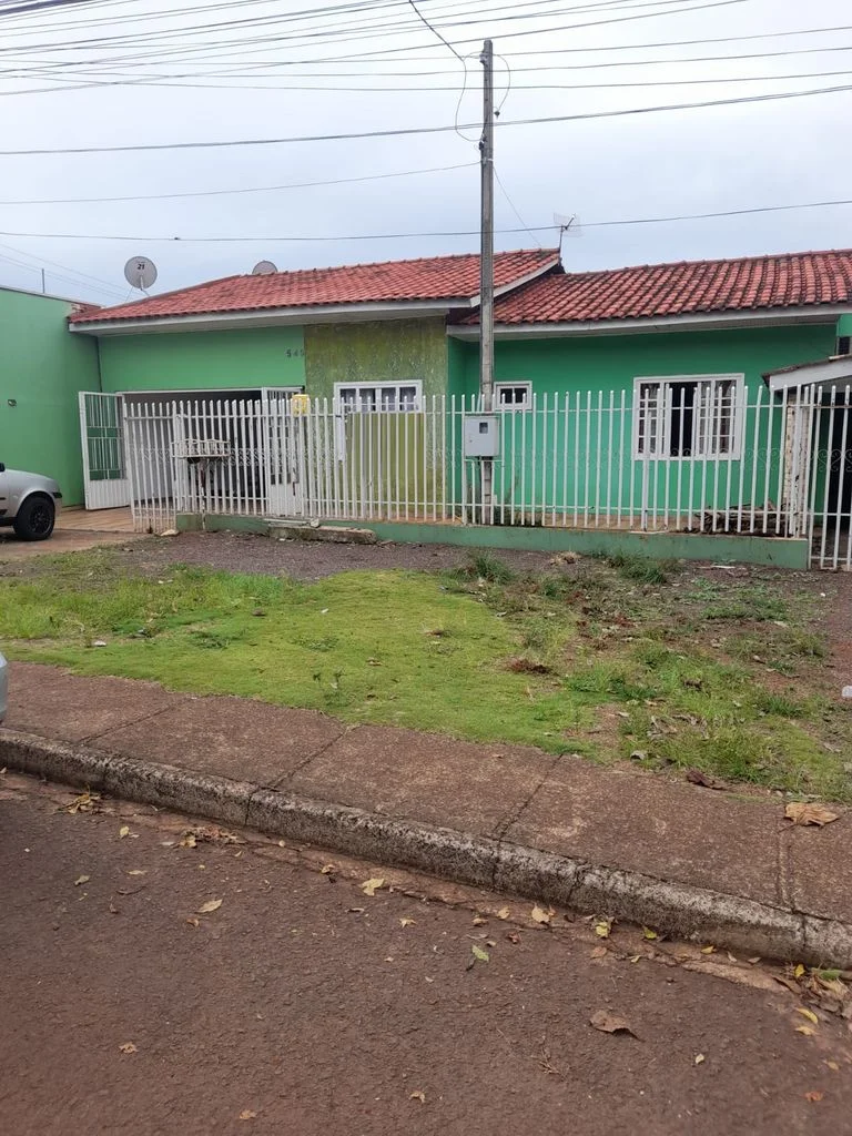 Casa a Venda - Rua Tchucarramaes - Santa Cruz