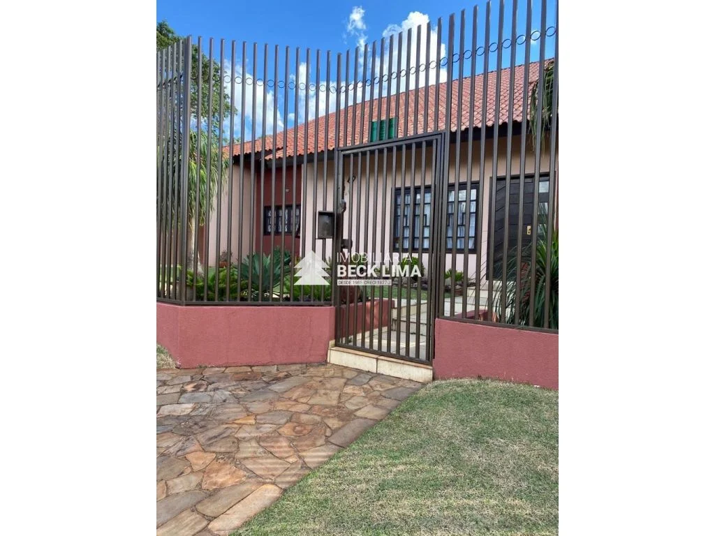 Casa à venda -  Rua Riachuelo - Country