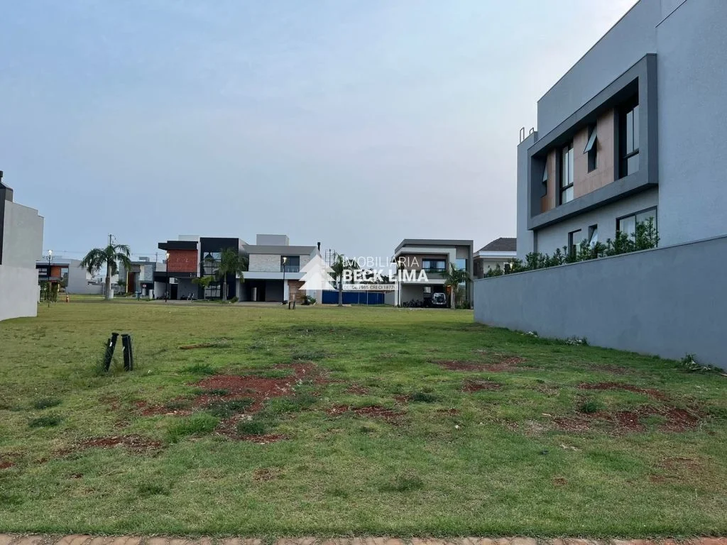 Terrenos à Venda - Condominio Vila Firenze - Cancelli