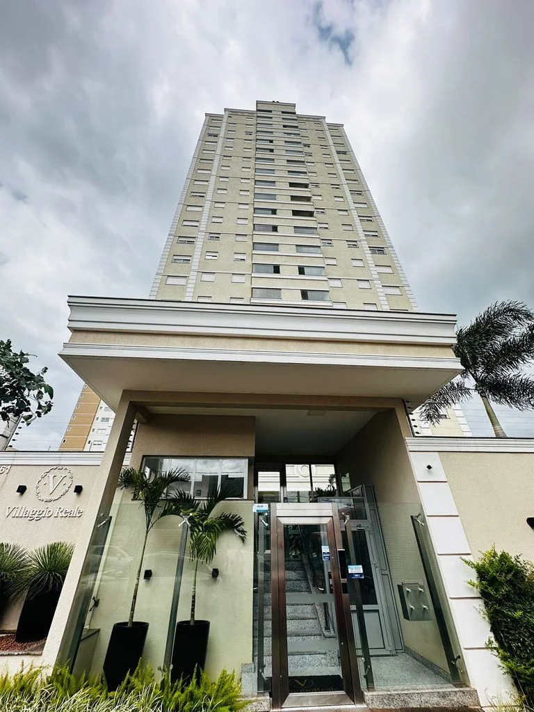 Apartamento à Venda - Edifício Villaggio Reale - Centro
