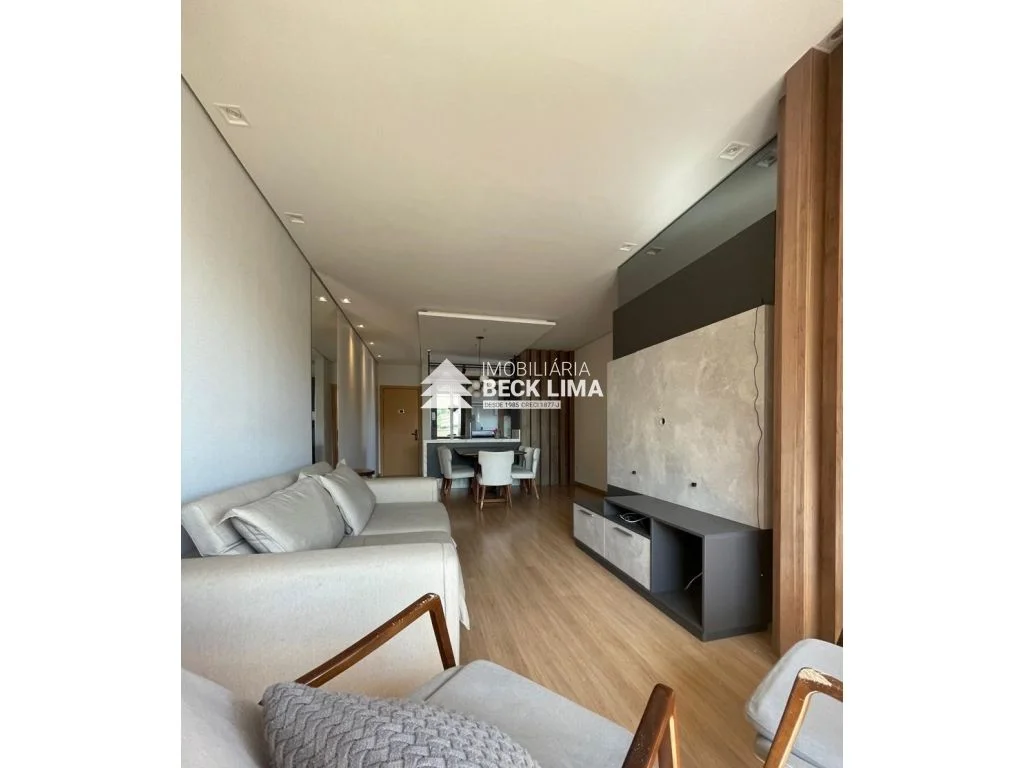 Apartamento à Venda - Edifício Villaggio Reale - Centro