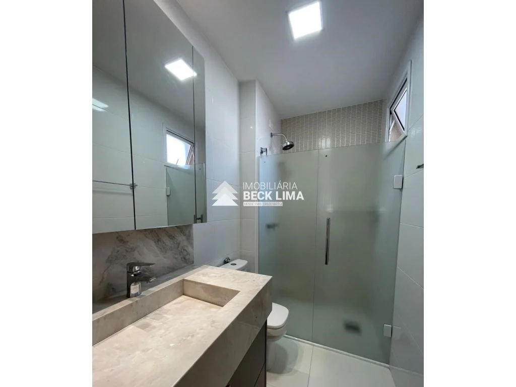 Apartamento à Venda - Edifício Villaggio Reale - Centro
