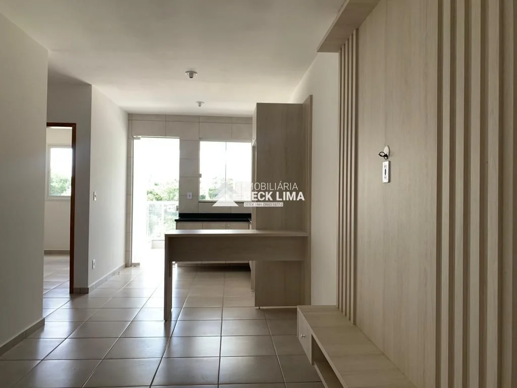 Apartamento Semimobiliado à Venda - Edificio Bonsai 6 - Centro