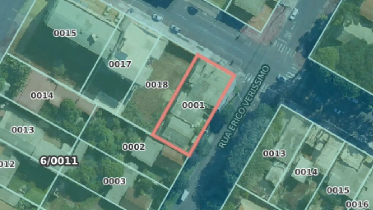 Terreno de Esquina à Venda - Rua Cuiabá - Alto Alegre