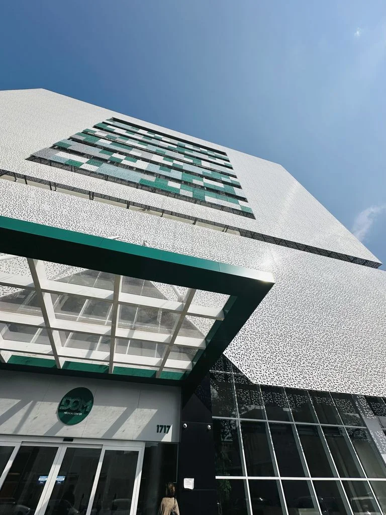Sala Comercial à Venda - Dom Medical Center - Centro