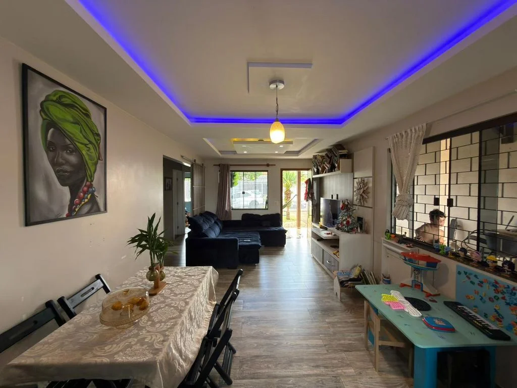 Casa no Claudete com Terreno 437 m² e Segunda Residência