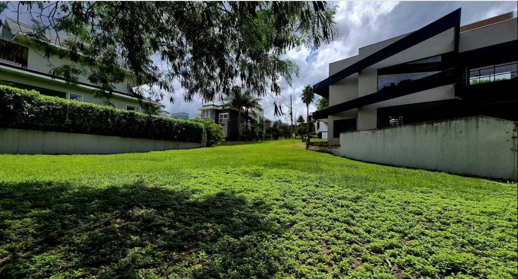 Terreno à Venda - Condomínio Brisa do Lago - 600 m²