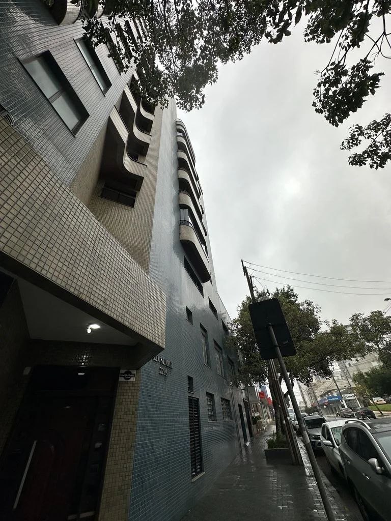 Apartamento à Venda - Edifício Semar - Centro