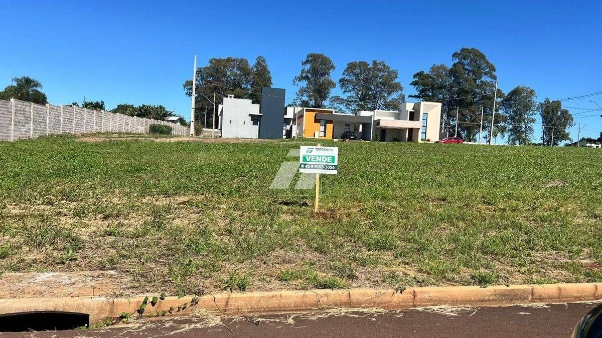 Residencial à Venda - Santa Tereza do Oeste