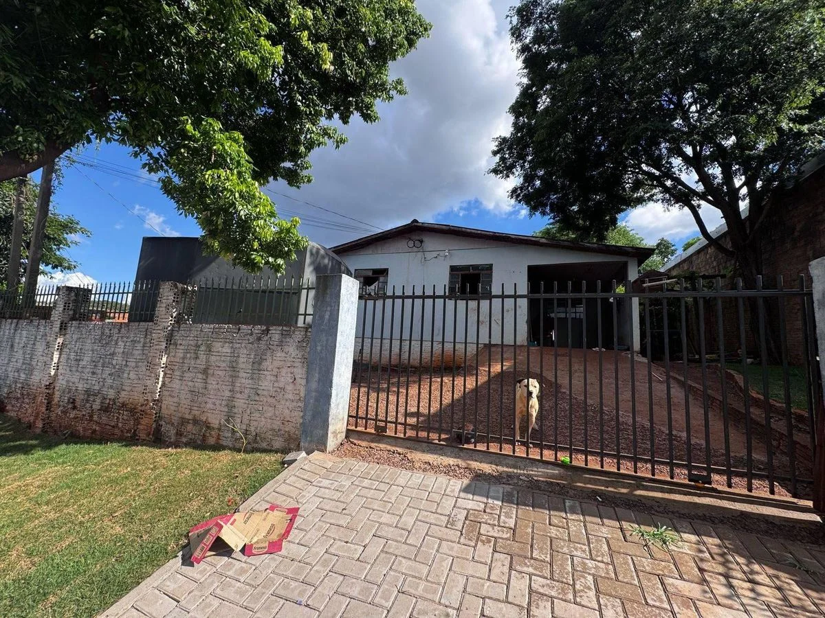 Residencial à Venda, Santa Cruz - Cascavel