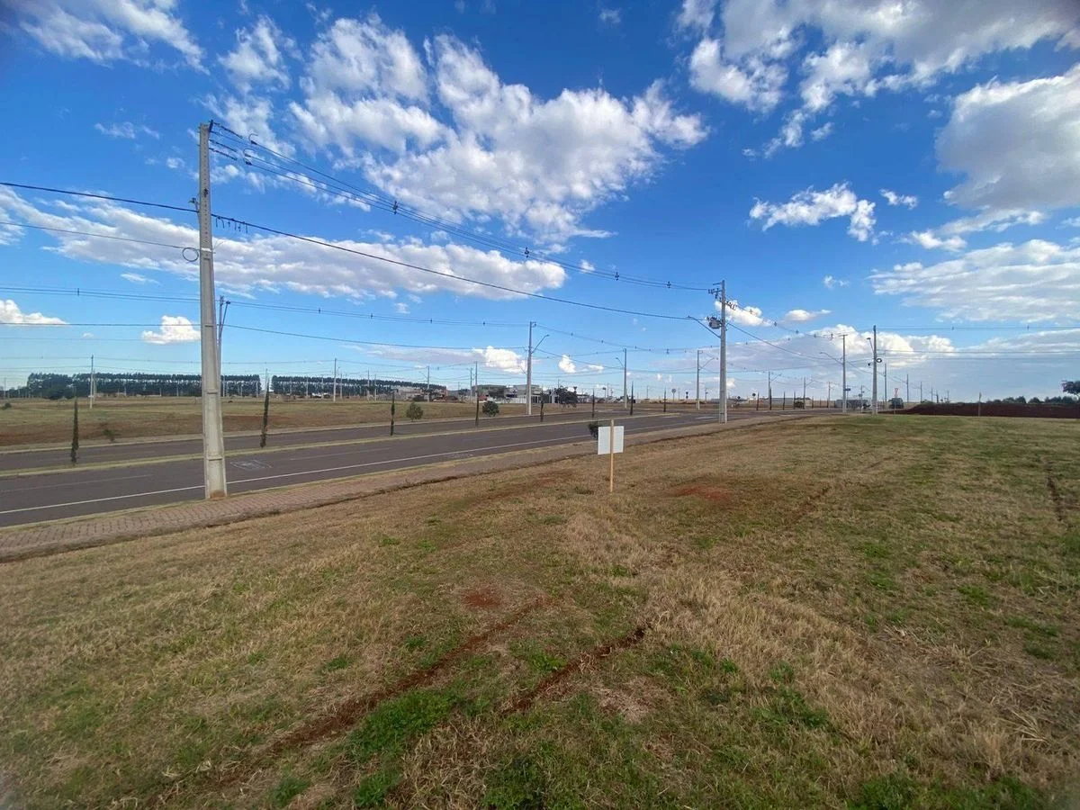 Residencial à Venda, Recanto Tropical - Cascavel