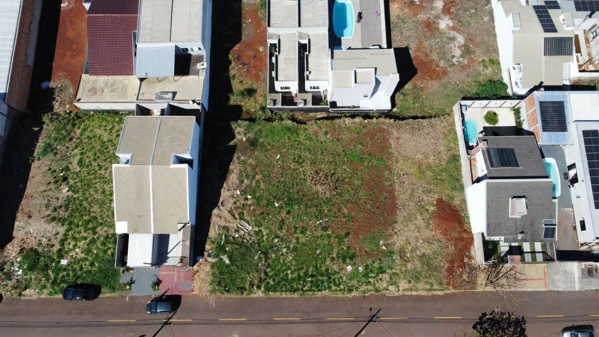Residencial à Venda, Floresta - Cascavel