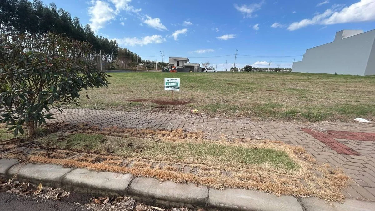 Residencial à Venda, Recanto Tropical - Cascavel