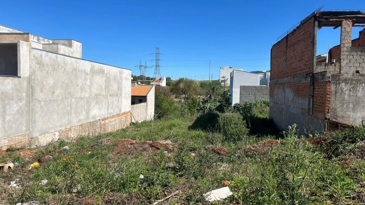 Residencial à Venda, Universitário - Cascavel