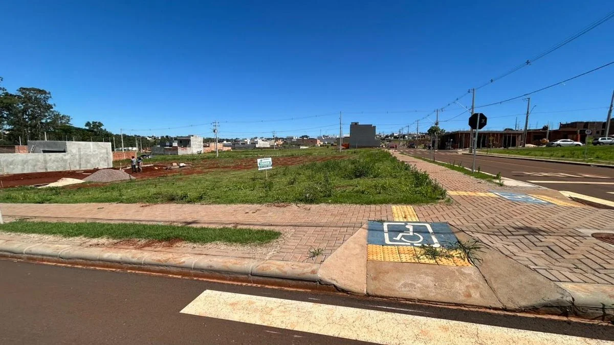Residencial à Venda, Brazmadeira - Cascavel