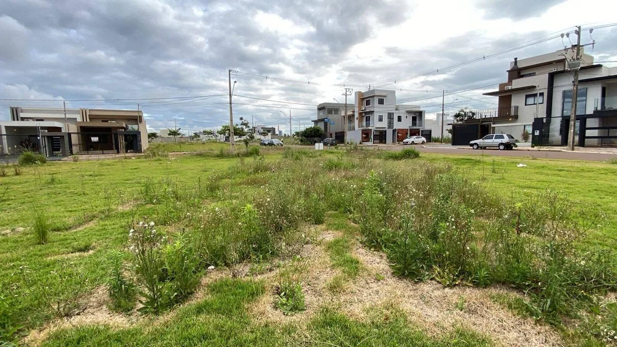 Residencial à Venda, Recanto Tropical - Cascavel