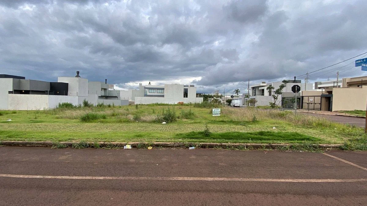 Residencial à Venda, Recanto Tropical - Cascavel