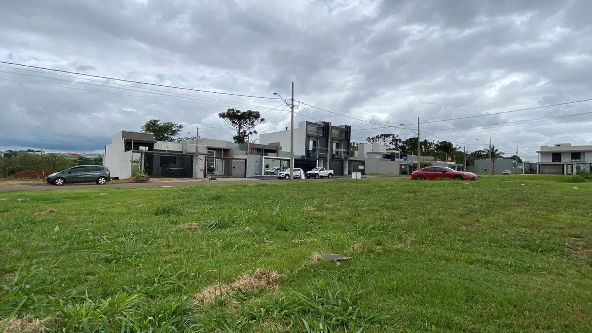 Residencial à Venda, Recanto Tropical - Cascavel