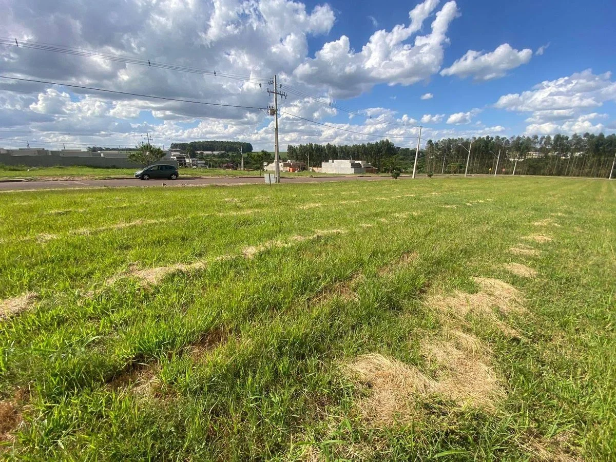 Residencial à Venda, Recanto Tropical - Cascavel