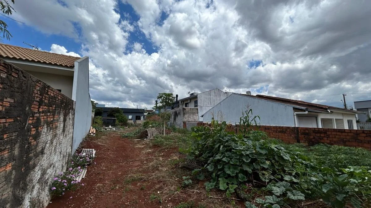 Residencial à Venda, Pioneiros Catarinenses - Cascavel
